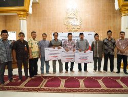 PT Semen Tonasa Salurkan Bantuan Hewan Qurban