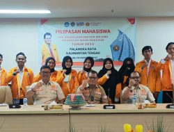 Rektor UNM Melepas Mahasiswa KKN Kebangsaan ke Palangka Raya