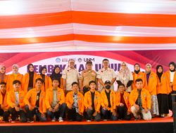 Lepas 2.934 Mahasiswa KKN, Rektor UNM : Beri Solusi di Tengah Masyarakat