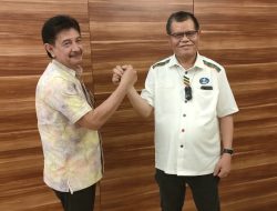 Lihat Keakraban PHS dan Hamzah Hapati Hasan, Bahas Ide-ide Memajukan Sulbar