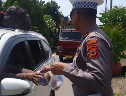 Ratusan Mobil Mengantre di Jalan Alternatif Palopo