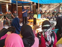 Di Hadapan Ratusan Masyarakat Desa Barumbung, PHS Motivasi untuk Melakukan Perubahan