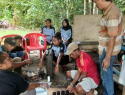 UNM dan UNIPA Edukasi Warga Kabuwo Papua Manfaatkan Ampas Sagu Dibuat Briket