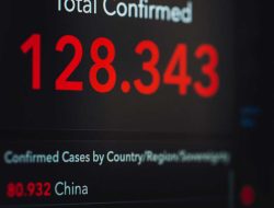 Biggest COVID wave hits China with more than 30 million cases in a day