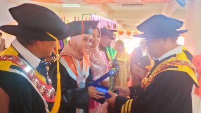 Lepas 1.000 Wisudawan, Rektor UNM: Alumni Harus Bersaing Secara Internasional