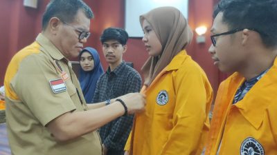 Lepas Mahasiswa Program KKN, Rektor UNM : Beri Pelayanan Terbaik untuk Masyarakat