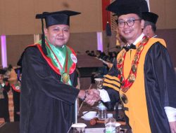 STIE Amkop Lepas 491 Wisudawan