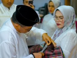 Rektor UNM Gelar Tasyakuran Aqiqah Cucu Keduanya, Tamu Undangan Silih Berganti Ucapkan Selamat