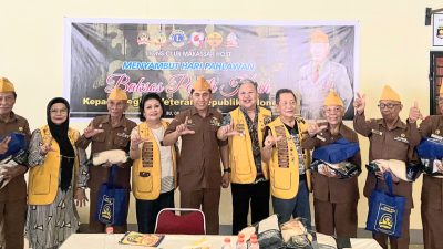 Sambut Hari Pahlawan, Lions Club Makassar dan LVRI Gelar Baksos Peduli Kasih