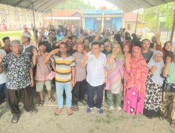 Di Kalukku, AAS Minta Keluarga Menangkan PHS – Eny