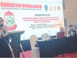 Apiaty Amin Syam Ajak Warga Perhatikan Kelestarian Lingkungan