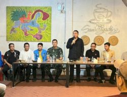 Ketua DPRD Makassar Supratman Menangis di Tengah Duka Unjuk Rasa yang Menelan Korban Jiwa