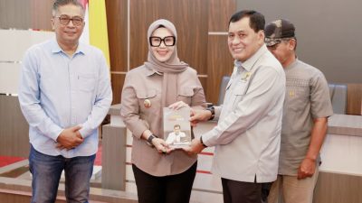 Bupati Barru Andi Ina Terima Kunjungan Kerja Anggota DPR RI Nurdin Halid Bahas Potensi Daerah
