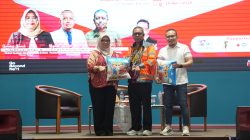 Donor Darah dan Seminar Kesehatan Warnai Kegiatan HUT SKST