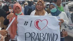 Hidupi Keluarga dari MBG, Sudarni Relah Jauh dari Jeneponto Perjuangkan Kelanjutan Program Presiden