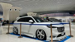 RGarage Modification Raih Gelar The King Elegant di SHIAM Auto Contest Bandara Hasanuddin